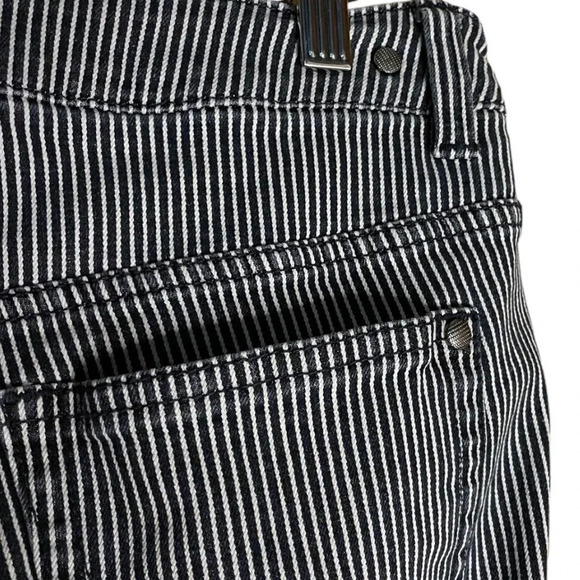 CAbi Jeans Johnny Cropped Railroad Striped Jeans Size 8 Style #324 - Picture 10 of 10